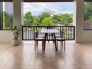 น่าน ม่วนใจ Nan Muanjai Hotel