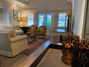 Cozy Cottage with Garden in Cape Town