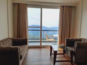 Hotel Chail Residency