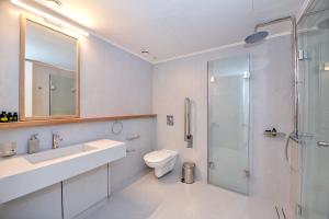 Hippocampo Waterfront Villa