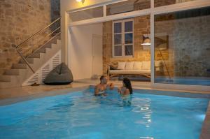 Hippocampo Waterfront Villa