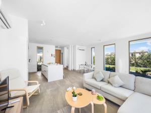 Azure Seaview - Garnet Villa