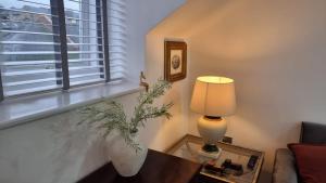 Top floor apartment in central Buxton