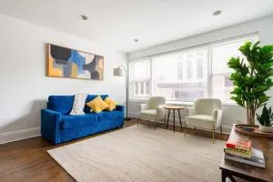 Apartment by the lake - Howard District