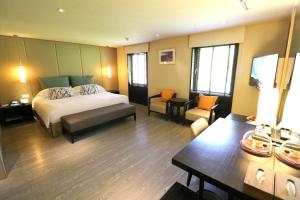 Phòng Fenglin (Fenglin Room)