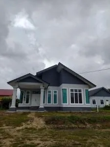 Fathia Homestay Pasir Puteh - Pasir Puteh