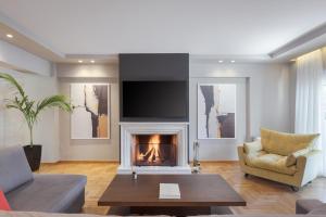 Athenian Grand Riviera Villa