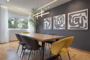 Athenian Grand Riviera Villa