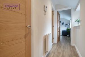 Festival Serviced Apartment, Perfect of Contractors & Families Free WiFi & Netflix By Redwood Stays