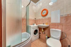 Апартаменти 1-кімнатні неподалік метро Печерська