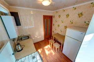 Апартаменти 1-кімнатні неподалік метро Печерська