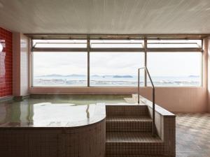 豊橋 Gamagori Hotel 4つ星 宿泊施設 ロビー