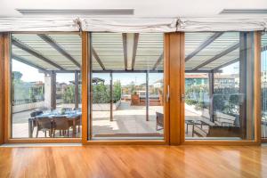 Attico Dolce Vita by BarbarHouse