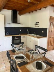 Maisons de vacances Le Mas Gabantelye : photos des chambres