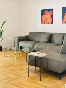 130m Luxury apartment in the heart of Athens