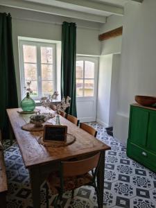 Maisons de vacances La Damoiselle en Bourgogne : photos des chambres