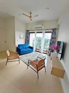 Stunning Haven 2BHK Condo - Muttukadu ECR - Siruseri