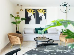 Terraza con Vista al Mar, BBQ y Piscina