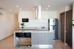 Nice apartment with a pool and gym in Mazatlán