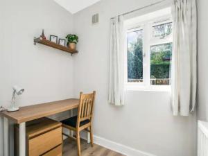 City Break Apartment by Acton Main Line - Pass The Keys