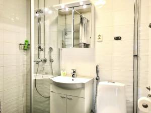 Kotimaailma Apartments - tilava parvekkeellinen kodikas kolmio - Pinninkatu