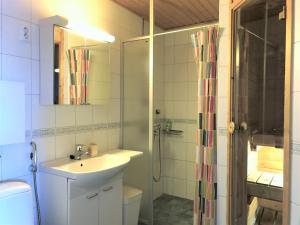 Kotimaailma Apartments - saunallinen kaksio koskinäkymällä - Verstaankatu