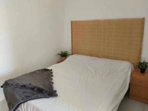 Miami 402-Estudio situado en primera linea de mar