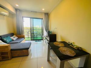 Laguna Beach Resort 2-loft room garden view