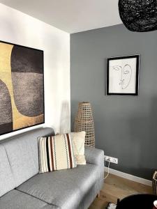 Appartements Escale Concarnoise, Confort et Centre ville a pied : photos des chambres