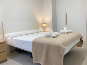 Stylish family flat by Canary365