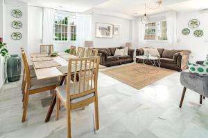 Peaceful Townhouse in Costabella