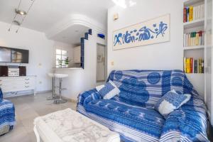 Amazing penthouse on the beach, sea views, WIFI, airconditioning and parking