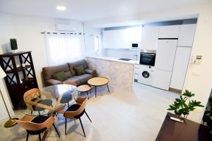 Letmalaga Cobblestone St.