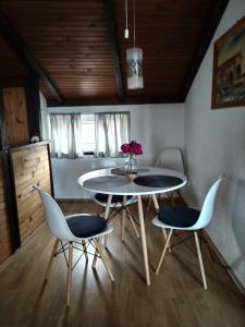 Ana Apartment