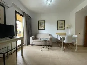 Vista jardín en Urb. Jardines de Isla Canela. - Punta del Caimán