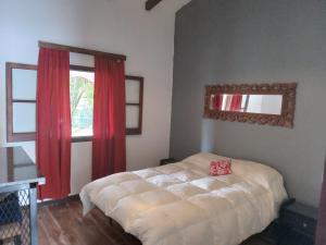 Villa francisca amarilla