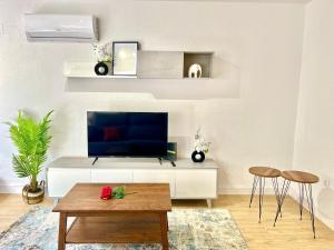 Santa Cruz Home By Gloove