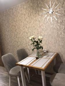 Dream town Apartaments біля залізничного вокзалу