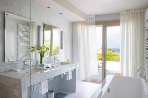 Hotels La Villa Calvi : photos des chambres