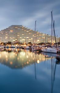 4 pers , 100m de la plage marina baie des anges French Riviera