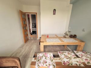 u Ewy apartament z balkonem dla 3 osób 2pokoje