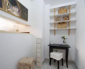 Centrally located south facing apartment with pool