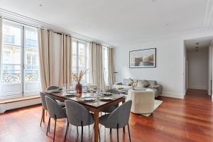 Appartements Apartment Louvre by Studio prestige : photos des chambres