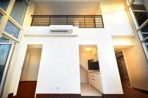 2 Bedroom Loft at Twin Oaks Place