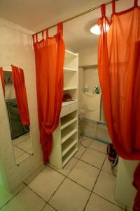 Appartements La Bastide de Mauragne - Gite Les Pivoines : photos des chambres