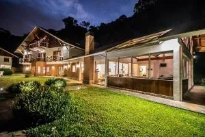 Tília Pousada de Charme - تاوباتي