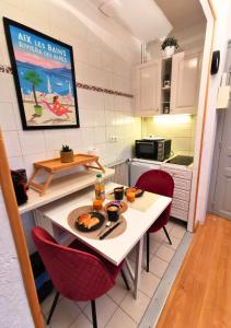 Appartements Le Nid Douill'Aix Netflix Wifi Centre-ville : photos des chambres