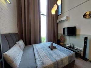 Inspired Homes, Empire Duplex#1