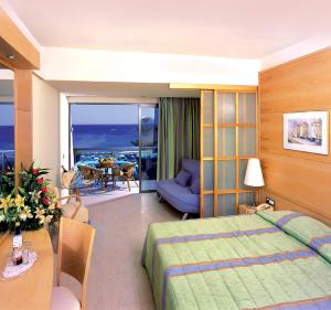 Double or Twin Room with Sea View room in Calypso Beach