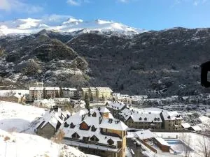 Apartamento en los Altos de Escarrilla (Formigal) - Эскаррилья